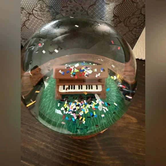 Taylor Swift “The Eras Tour Acoustic Piano” Snow Globe